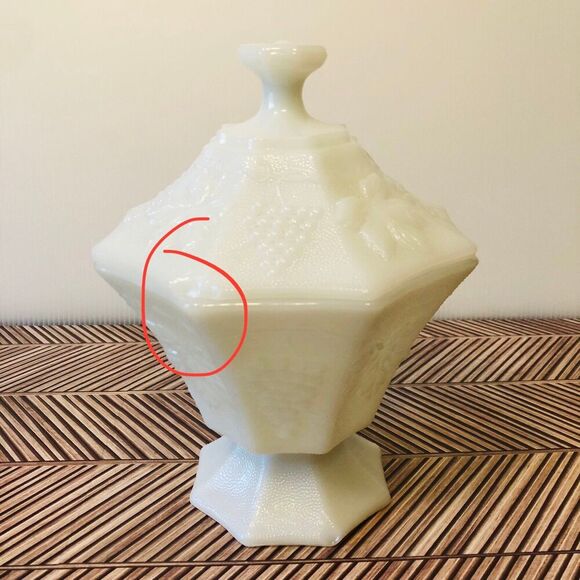 Vintage White Milk Glass Paneled Grape Pattern Octagonal Shaped Footed Pedestal - Picture 9 of 9